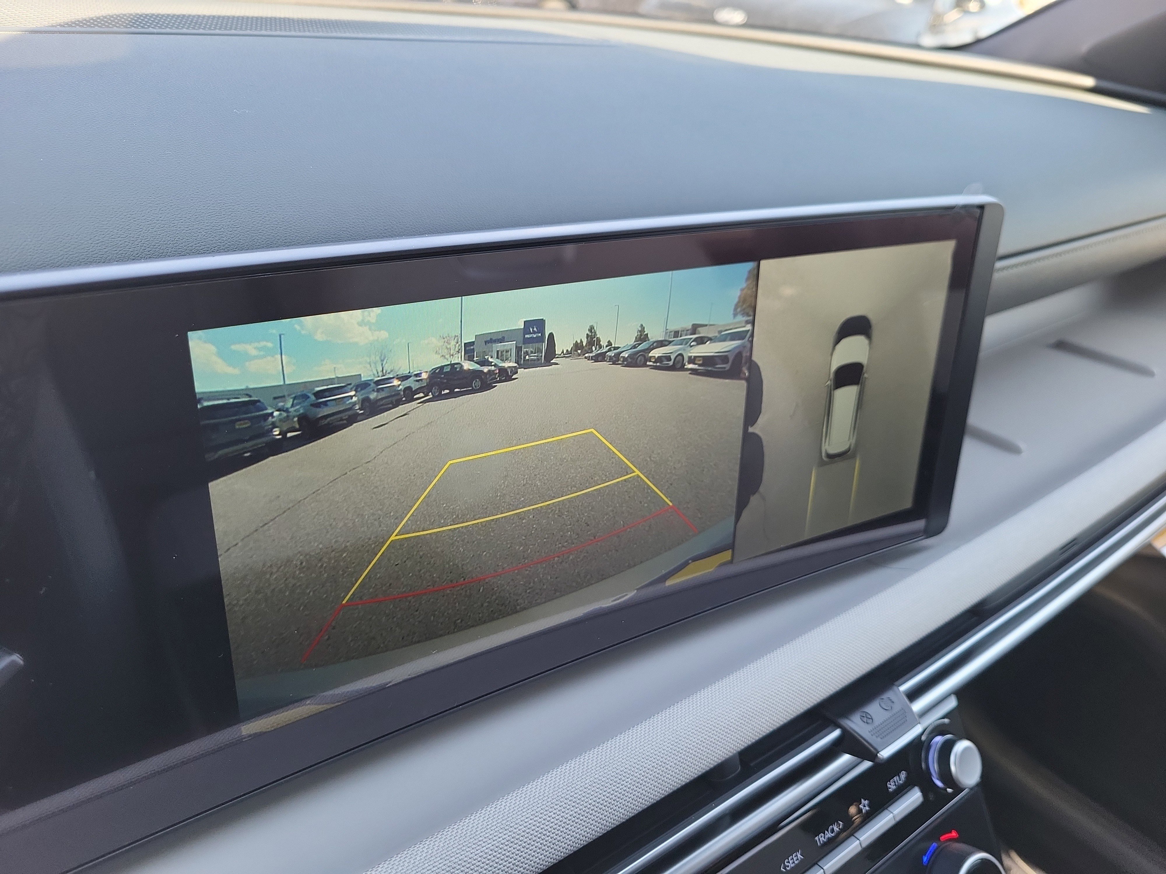 New 2025 Hyundai Tucson Limited image 19