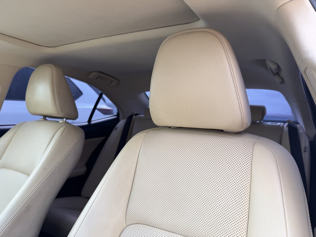 Used 2016 Lexus IS 350 w/ Premium Package RWD image 14
