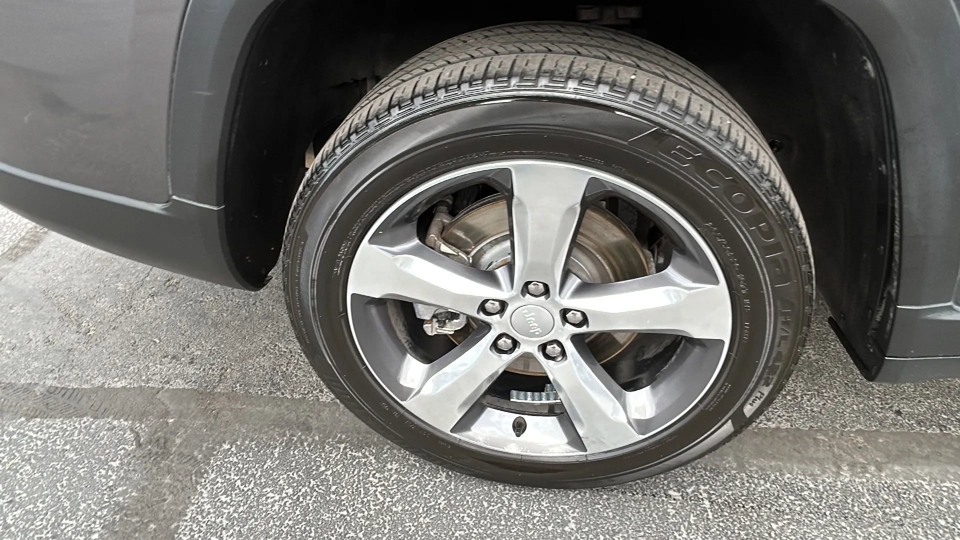 Used 2021 Jeep Grand Cherokee L Limited image 44