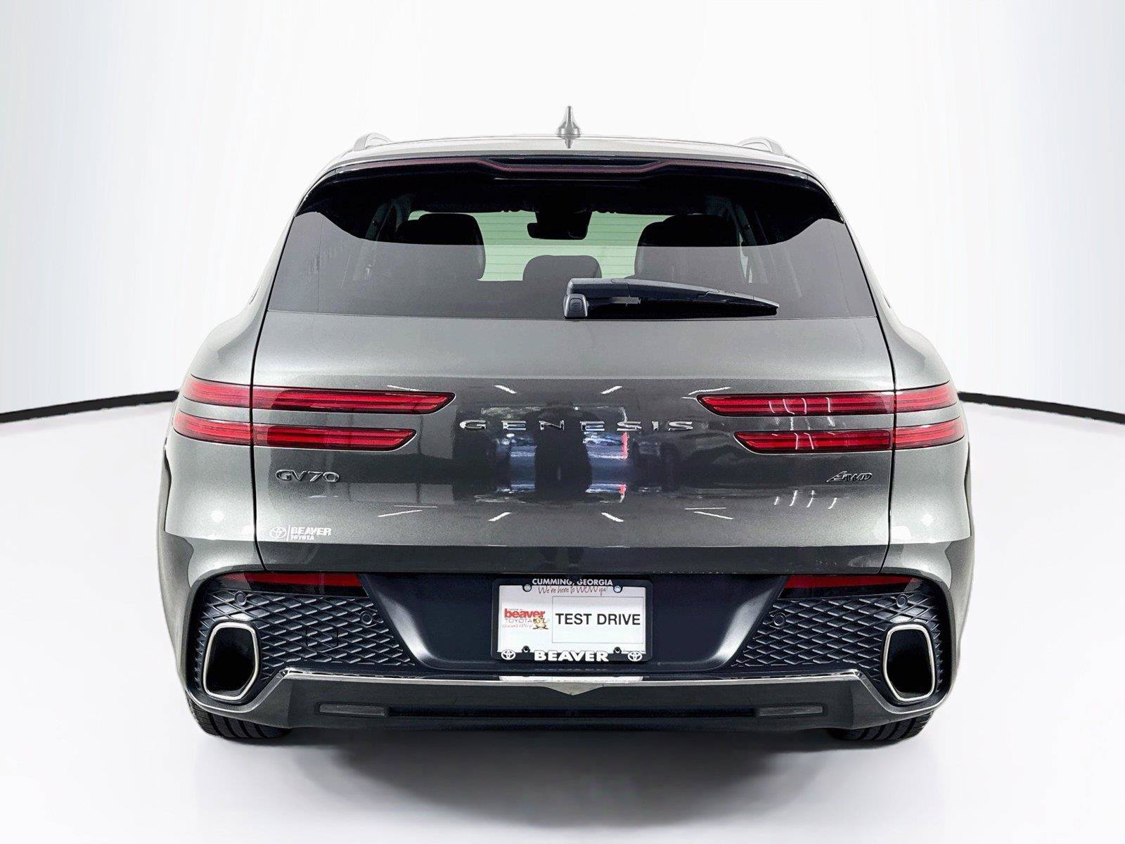 Used 2025 Genesis GV70 2.5T AWD/4WD image 12