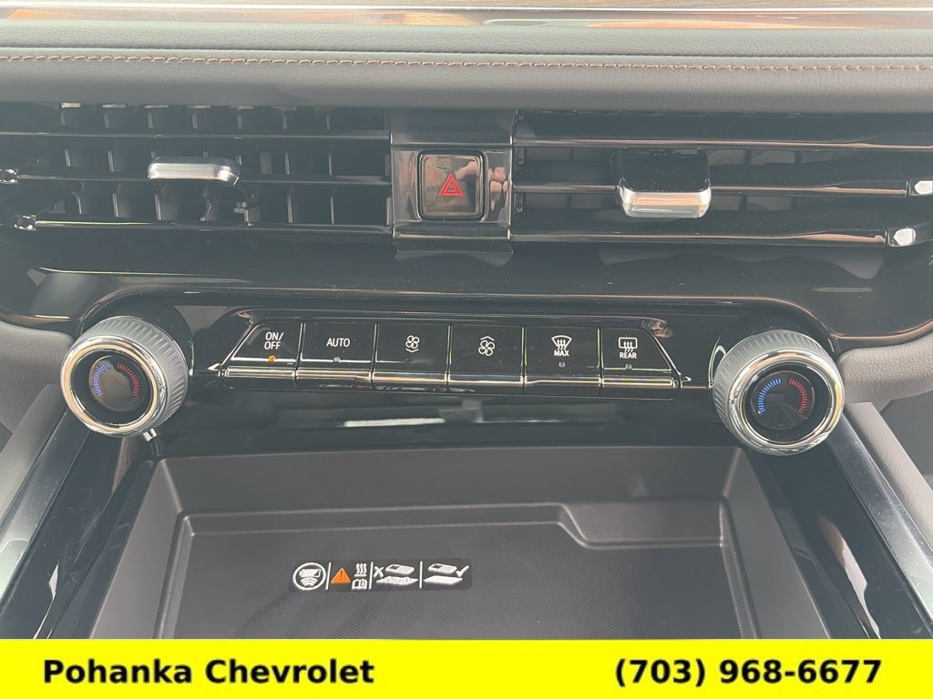 New 2026 Chevrolet Suburban High Country AWD/4WD image 16