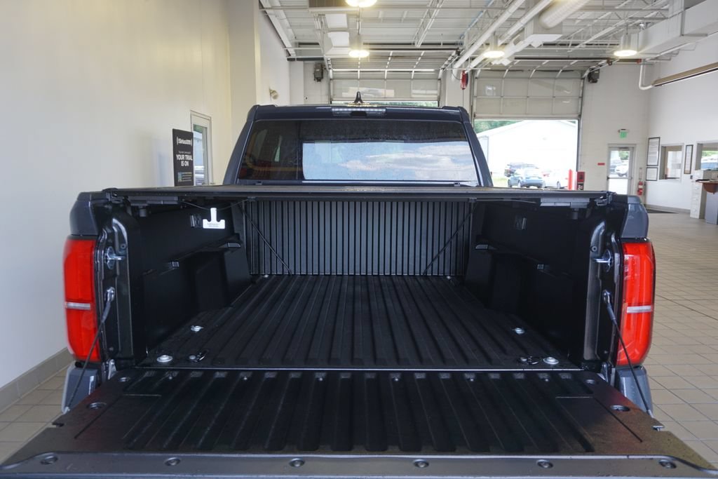 New 2026 Toyota Tacoma TRD Off-Road AWD/4WD image 18