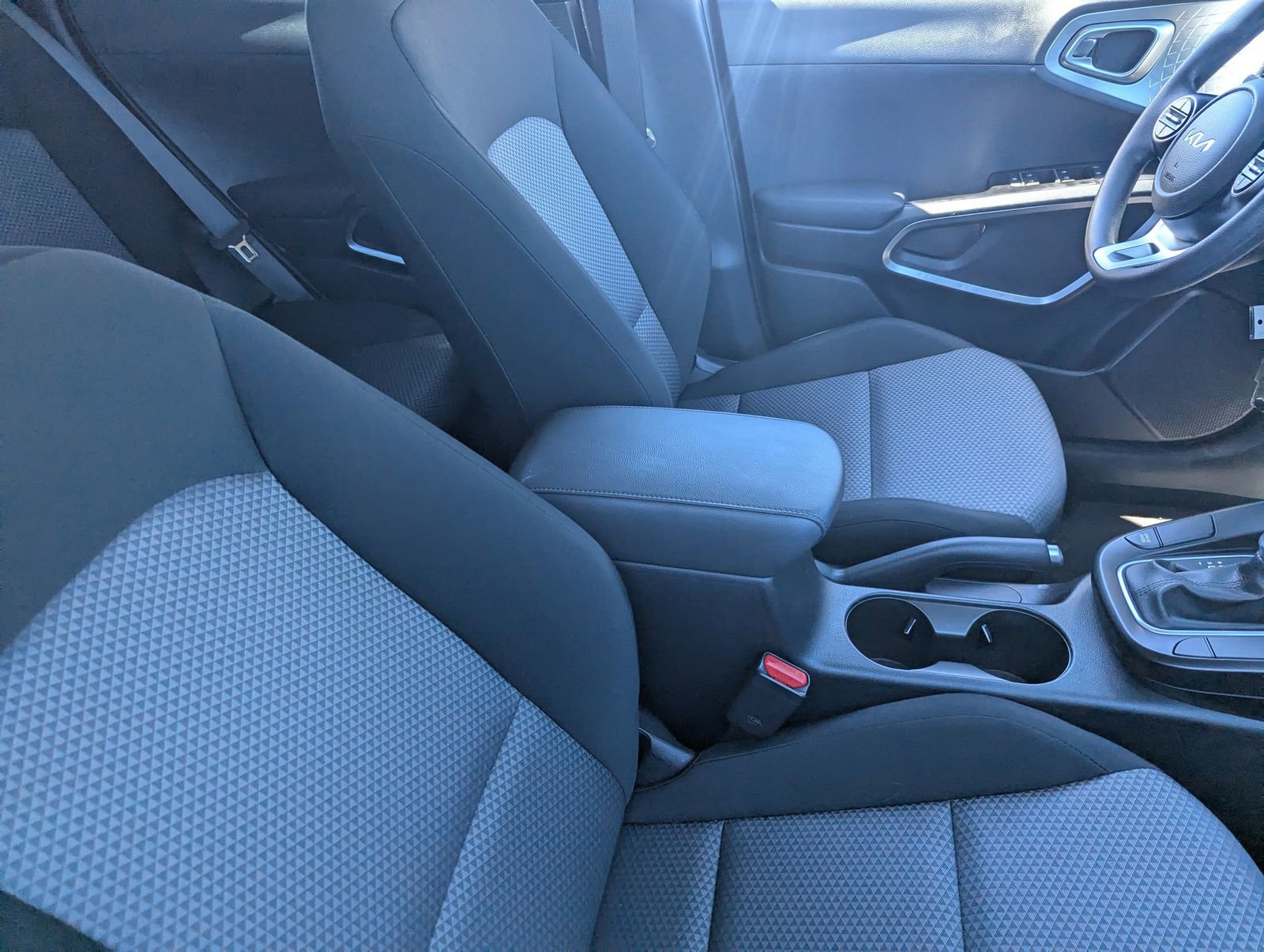 Used 2025 Kia Soul S image 10