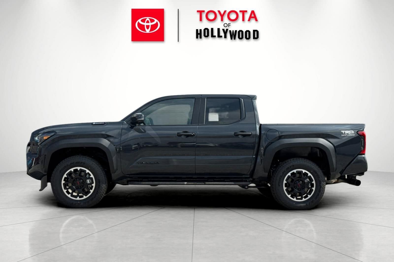 New 2026 Toyota Tacoma TRD Off-Road image 9