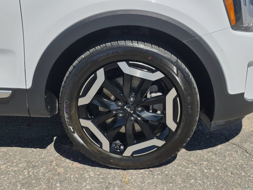 Used 2025 Kia Telluride S AWD/4WD image 18
