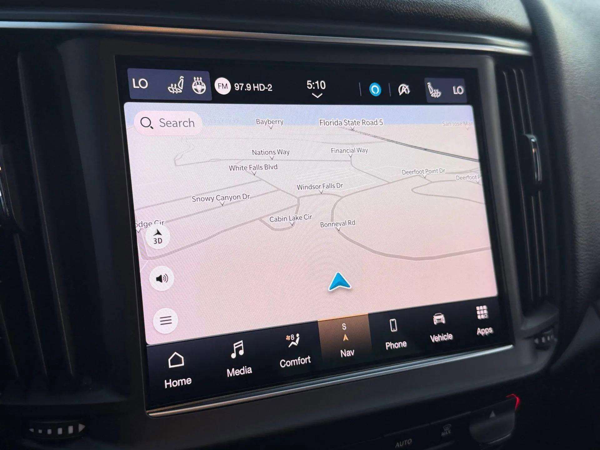 Certified 2022 Maserati Levante GT image 19