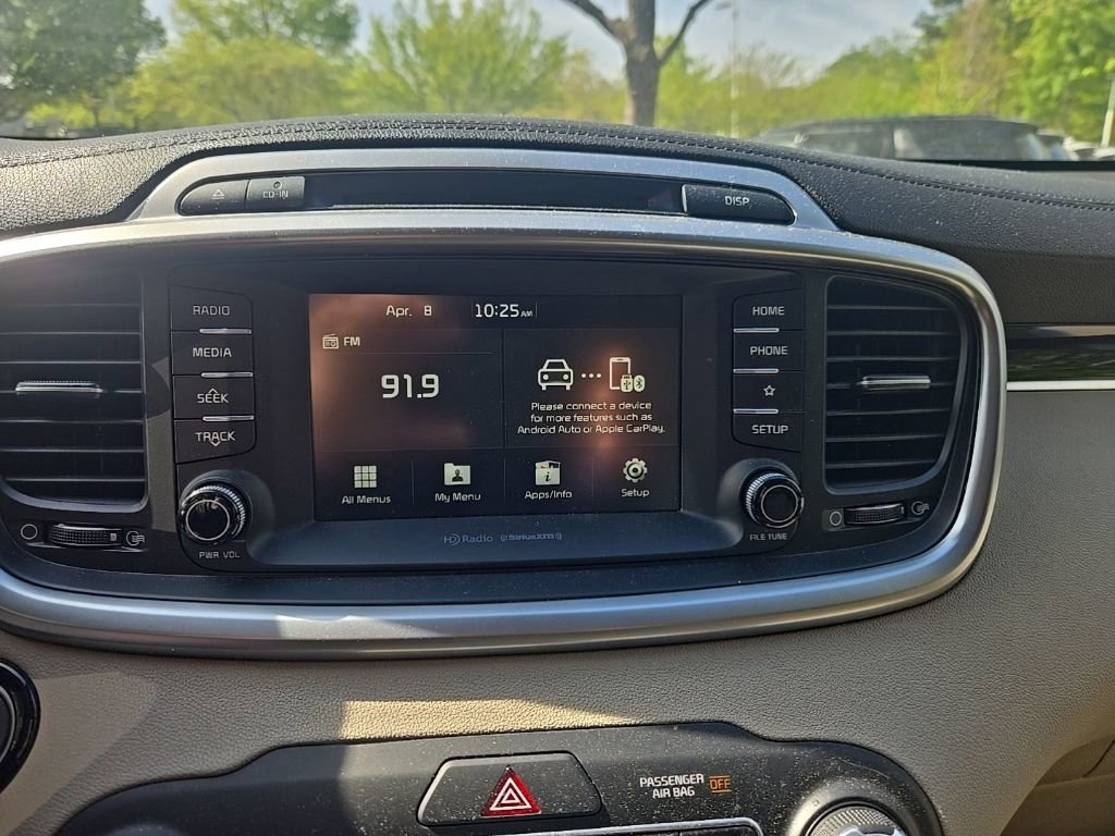 Used 2019 Kia Sorento EX image 3