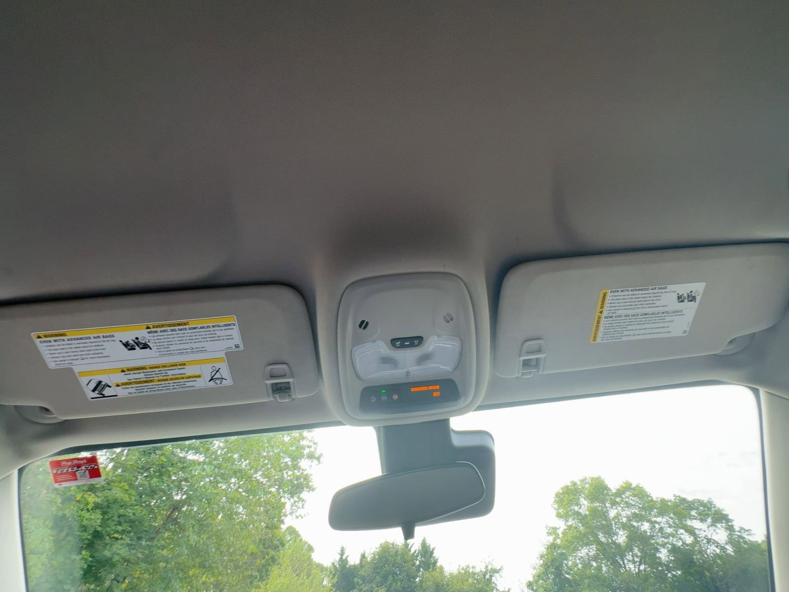 Used 2024 Buick Encore GX Sport Touring image 12