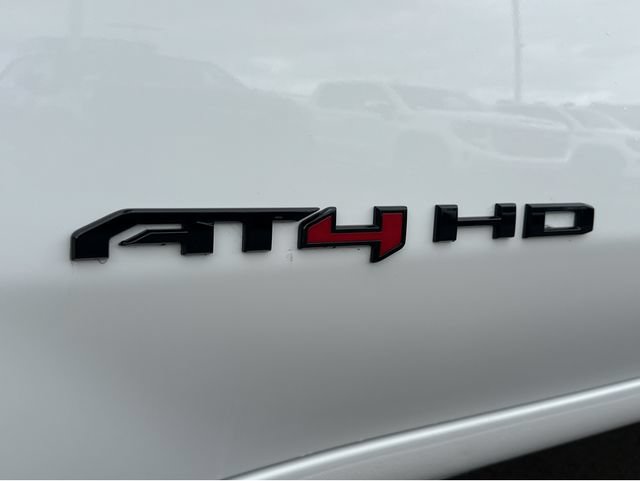 Used 2026 GMC Sierra 2500 AT4 AWD/4WD image 17