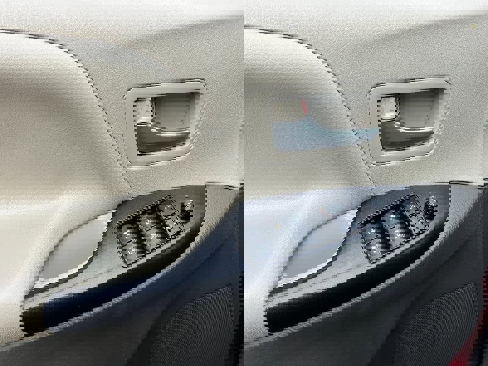 Used 2017 Toyota Sienna LE image 13