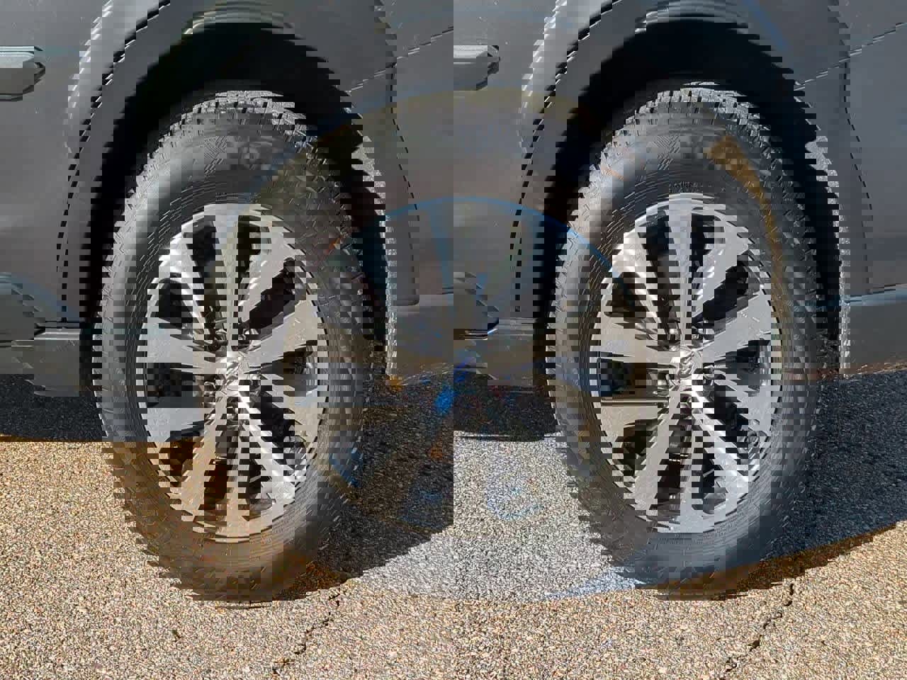 Used 2023 Subaru Outback Premium image 13