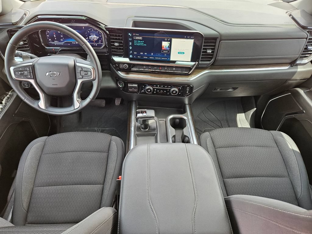 Used 2024 Chevrolet Silverado 1500 RST AWD/4WD image 32