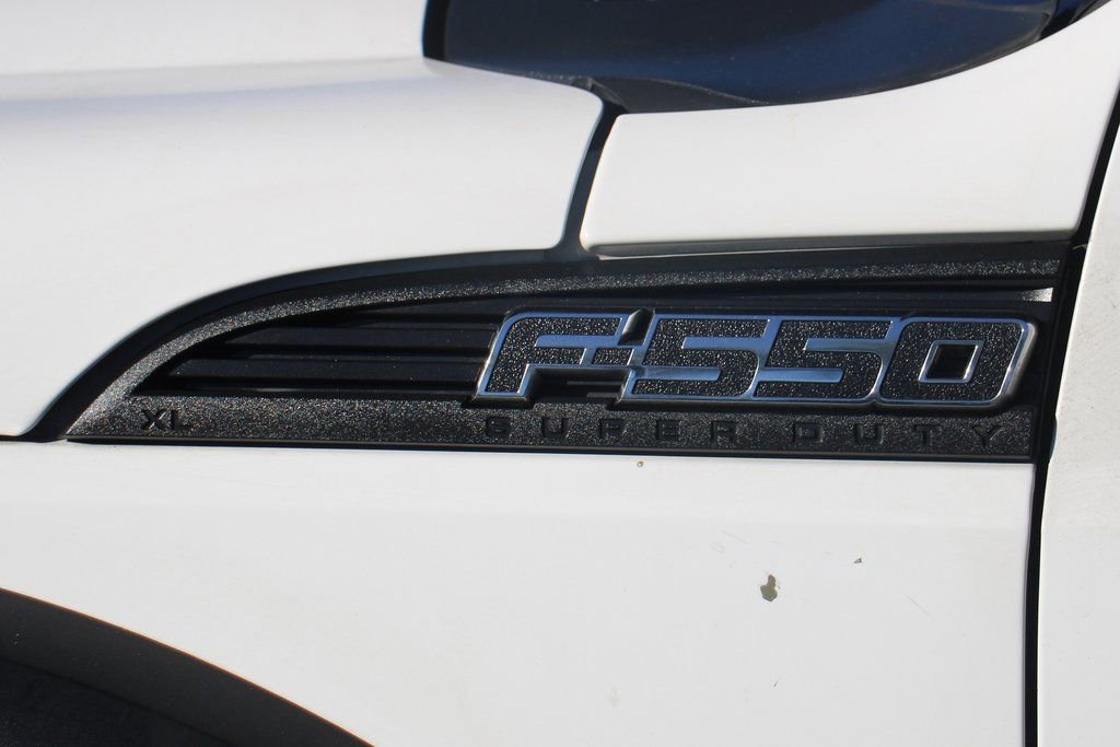 Used 2016 Ford F550 2WD Crew Cab Super Duty image 41