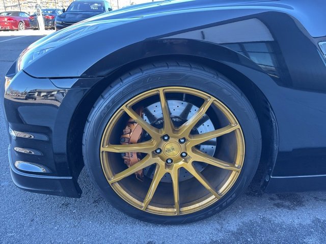 Used 2015 Nissan GT-R Premium image 4