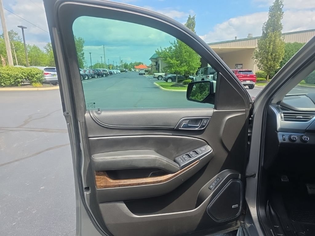Used 2017 Chevrolet Tahoe LT AWD/4WD image 11