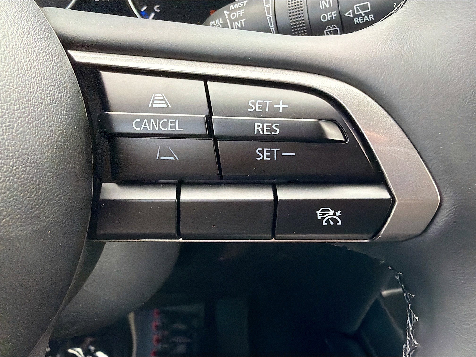 New 2026 MAZDA CX-30 AWD 2.5 S w/ Select Sport Pkg image 37