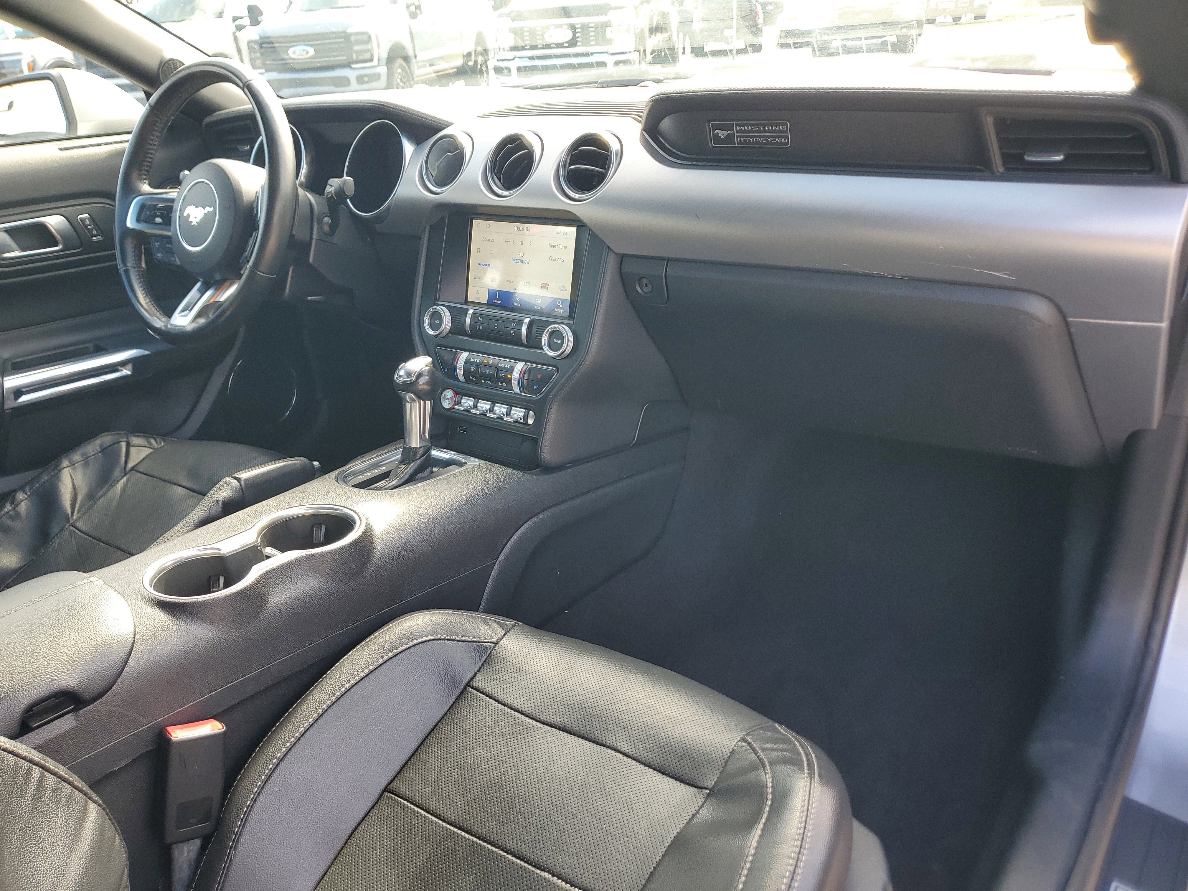 Used 2020 Ford Mustang Premium RWD image 15