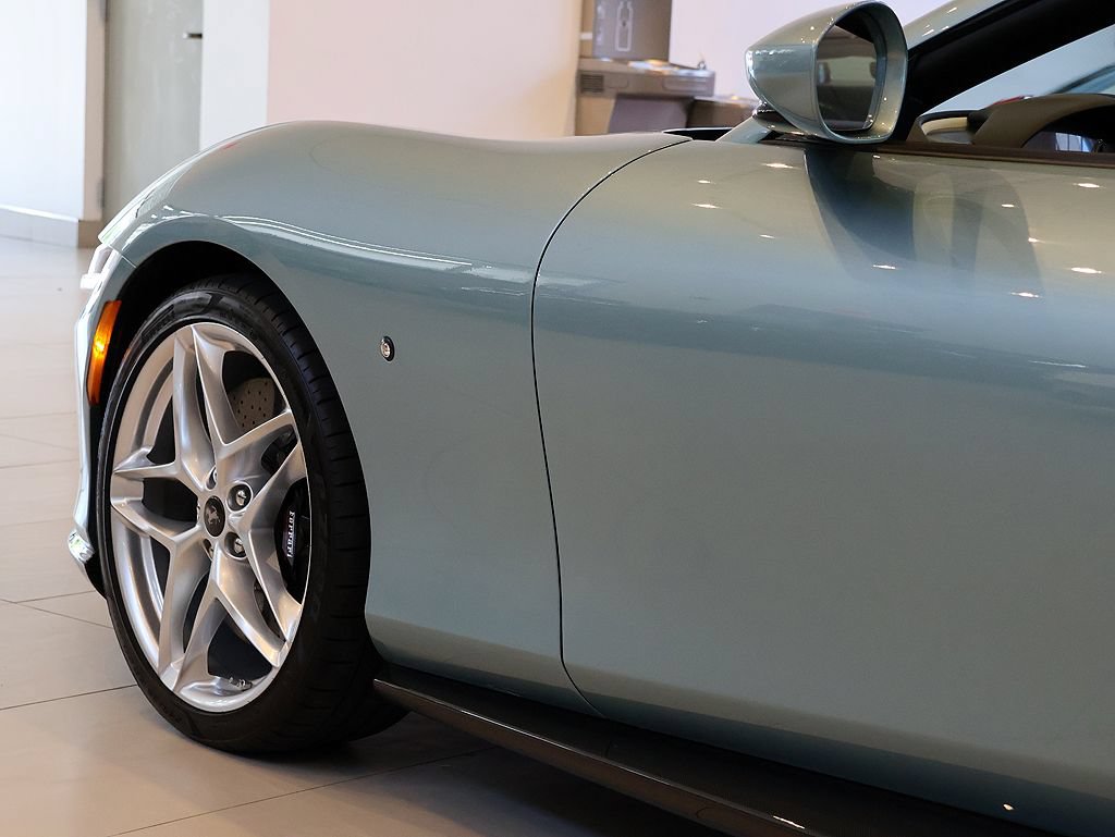Certified 2024 Ferrari Roma Spider RWD image 57