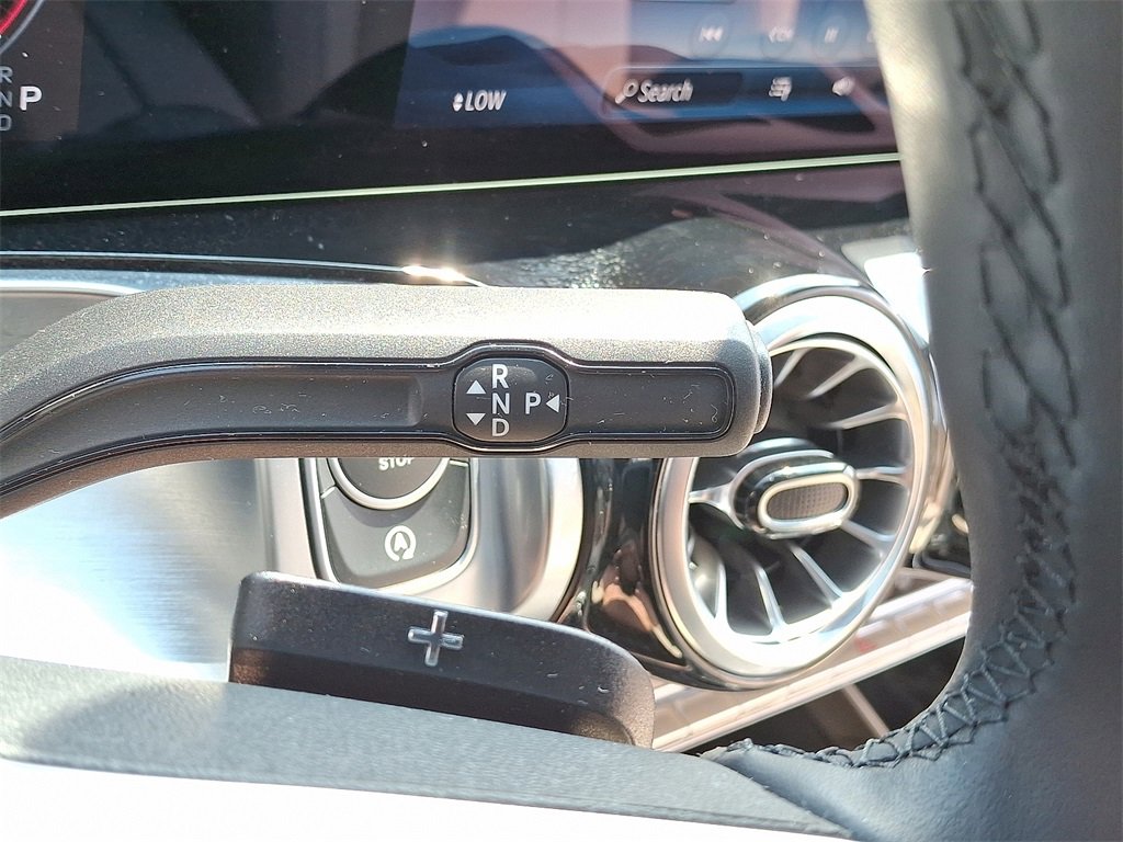 Certified 2025 Mercedes-Benz GLB 250 4MATIC image 15