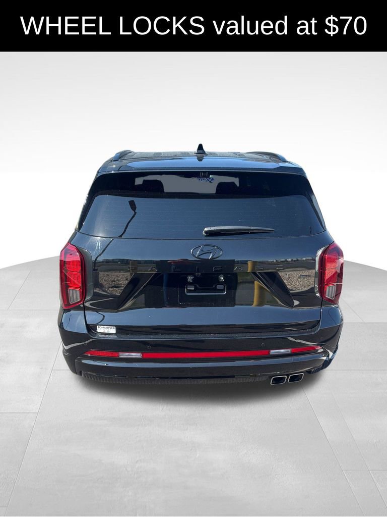 Used 2024 Hyundai Palisade Calligraphy image 4