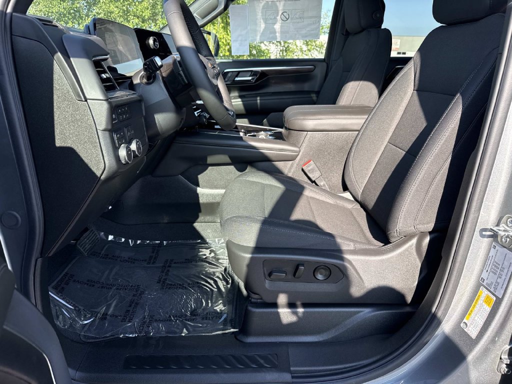 New 2026 Chevrolet Tahoe LS AWD/4WD image 9
