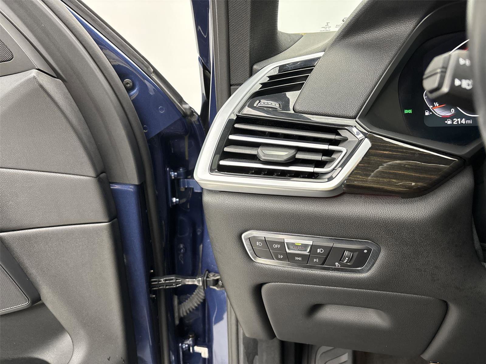 Used 2019 BMW X5 xDrive40i w/ Convenience Package image 31