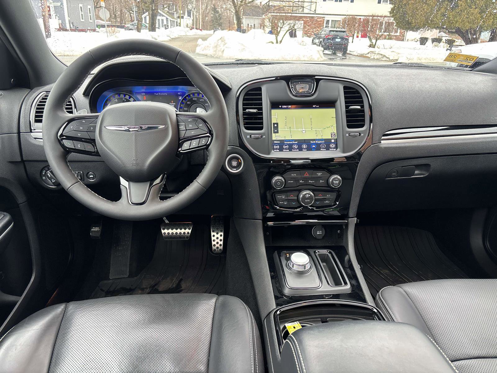 Used 2023 Chrysler 300 S w/ Comfort Group RWD image 8
