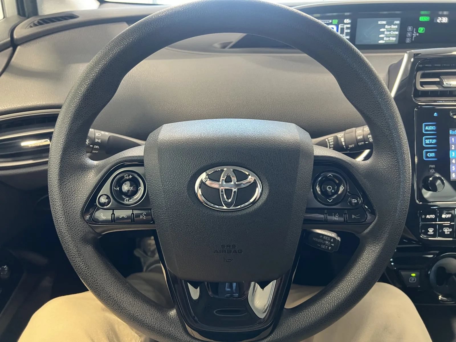 Used 2019 Toyota Prius LE FWD image 31