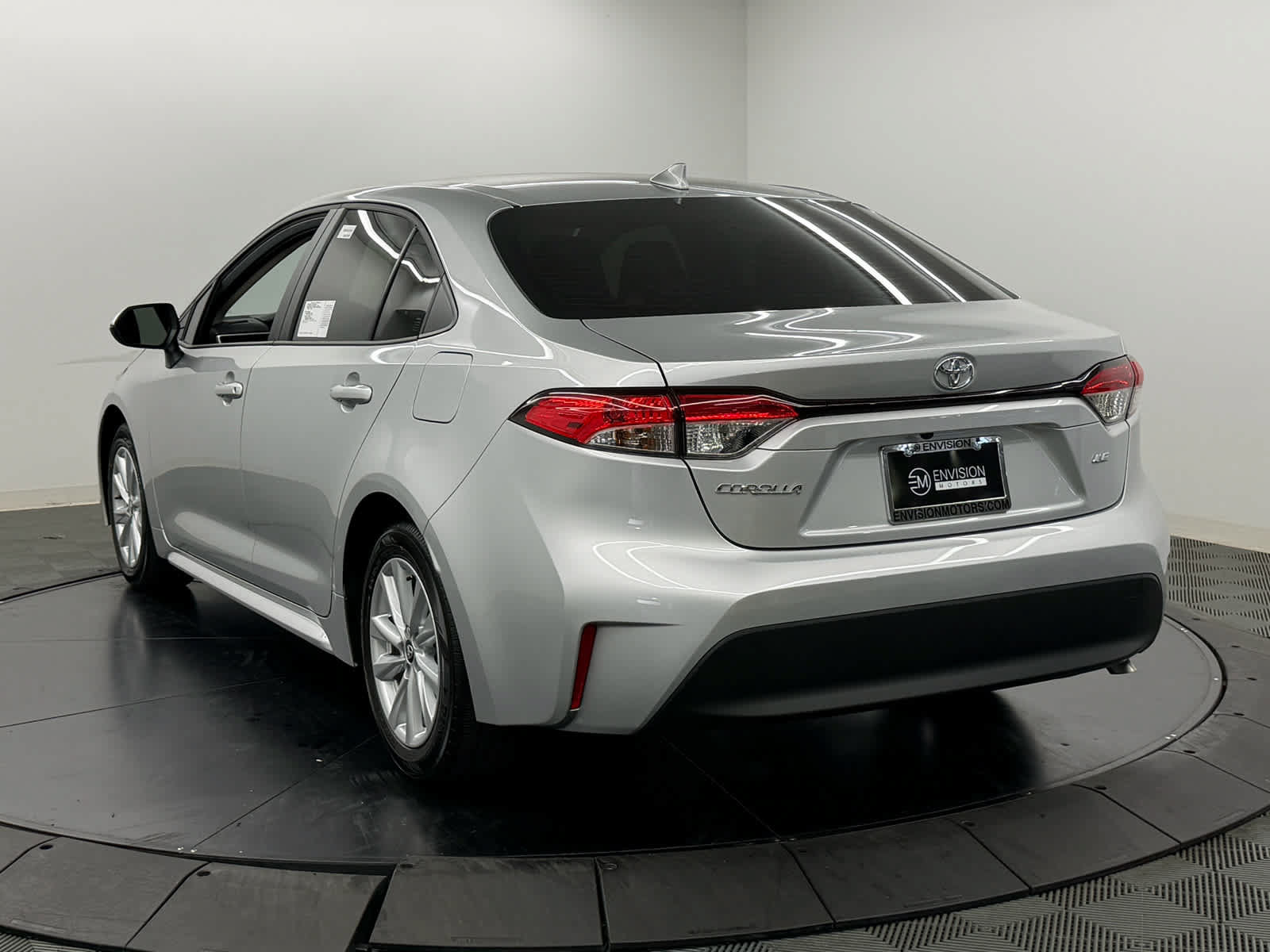 New 2027 Toyota Corolla LE w/ LE Premium Package FWD image 10