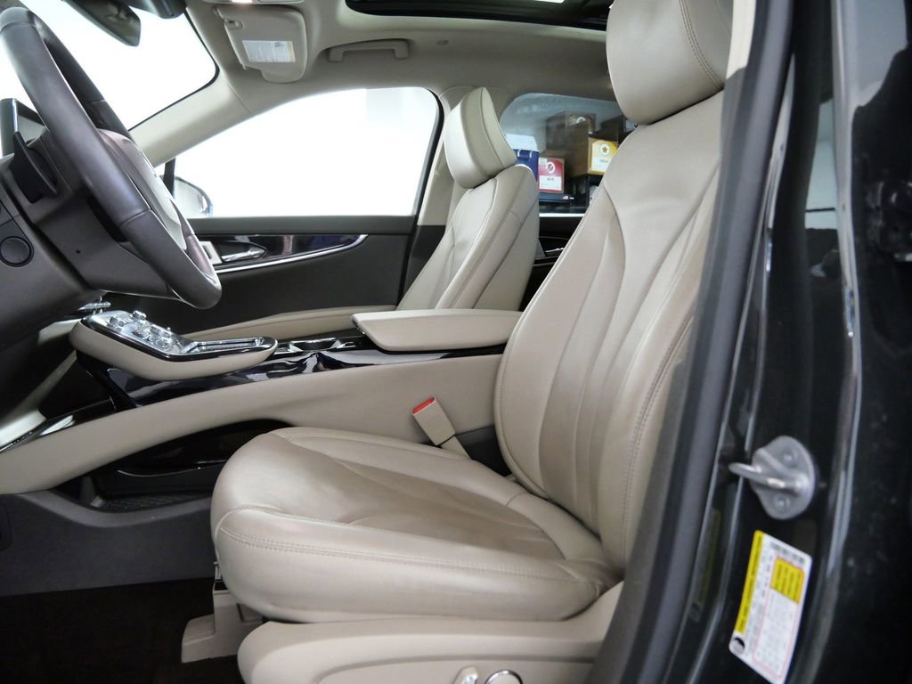 Certified 2022 Lincoln Nautilus Reserve w/ Equipment Group 202A image 18