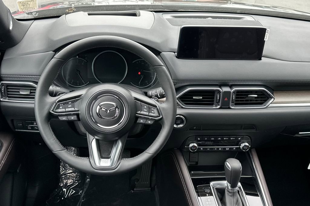 New 2025 MAZDA CX-5 Signature image 15
