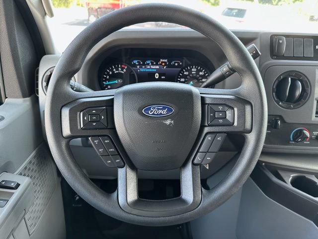 New 2026 Ford E-450 and Econoline 450 Super Duty w/ Power Equipment Group RWD image 8