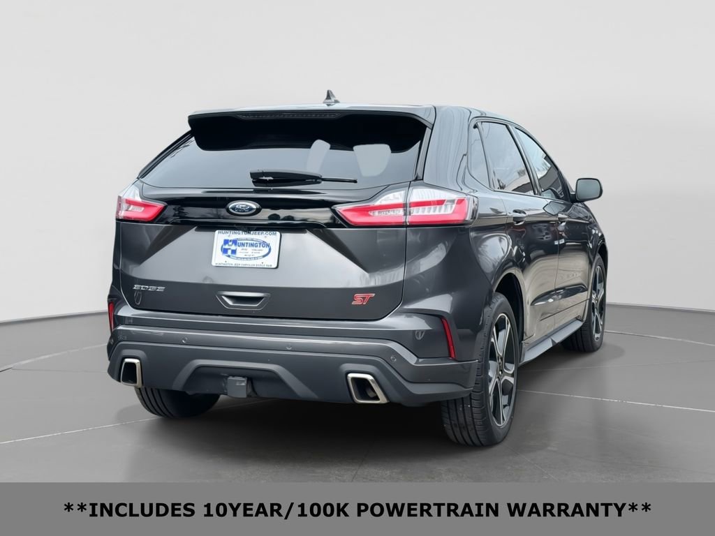 Used 2020 Ford Edge ST w/ Cold Weather Package image 3