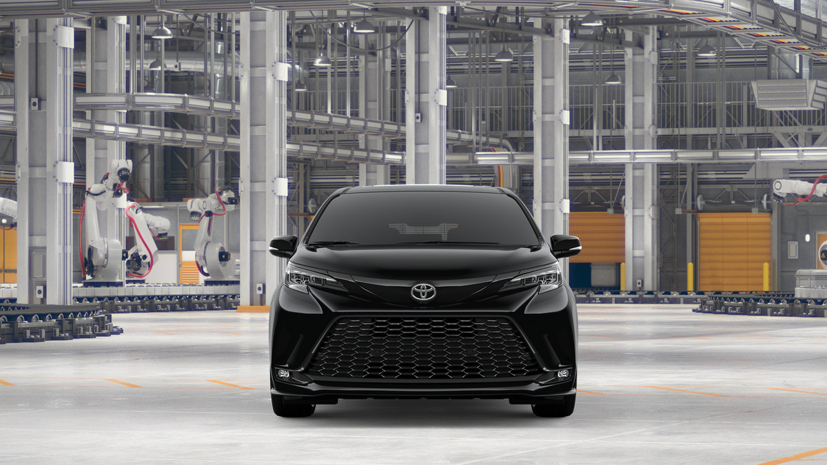New 2026 Toyota Sienna XSE FWD image 17