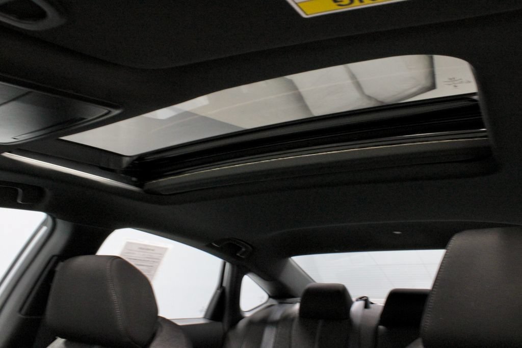 Used 2025 Honda Accord Sport image 32