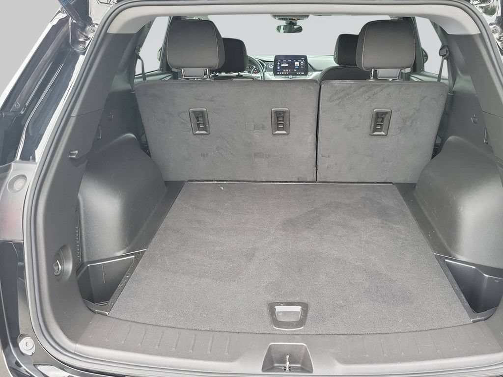 Used 2025 Chevrolet Blazer LT FWD image 36