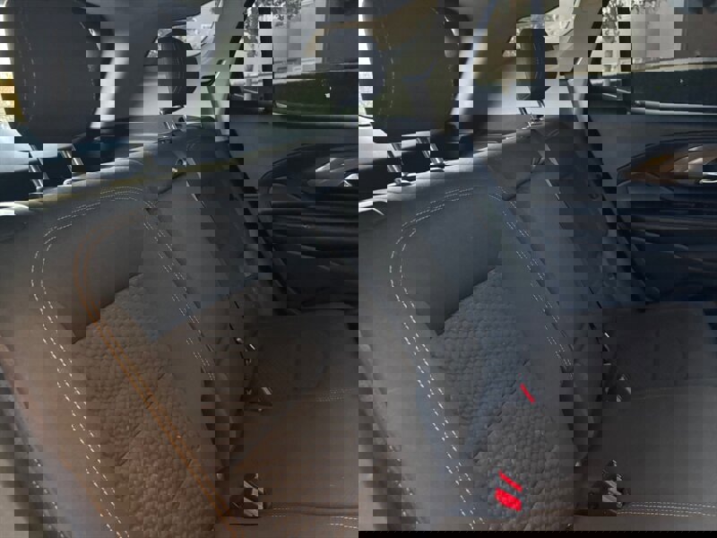 Used 2020 GMC Terrain SLE w/ Elevation Edition image 17