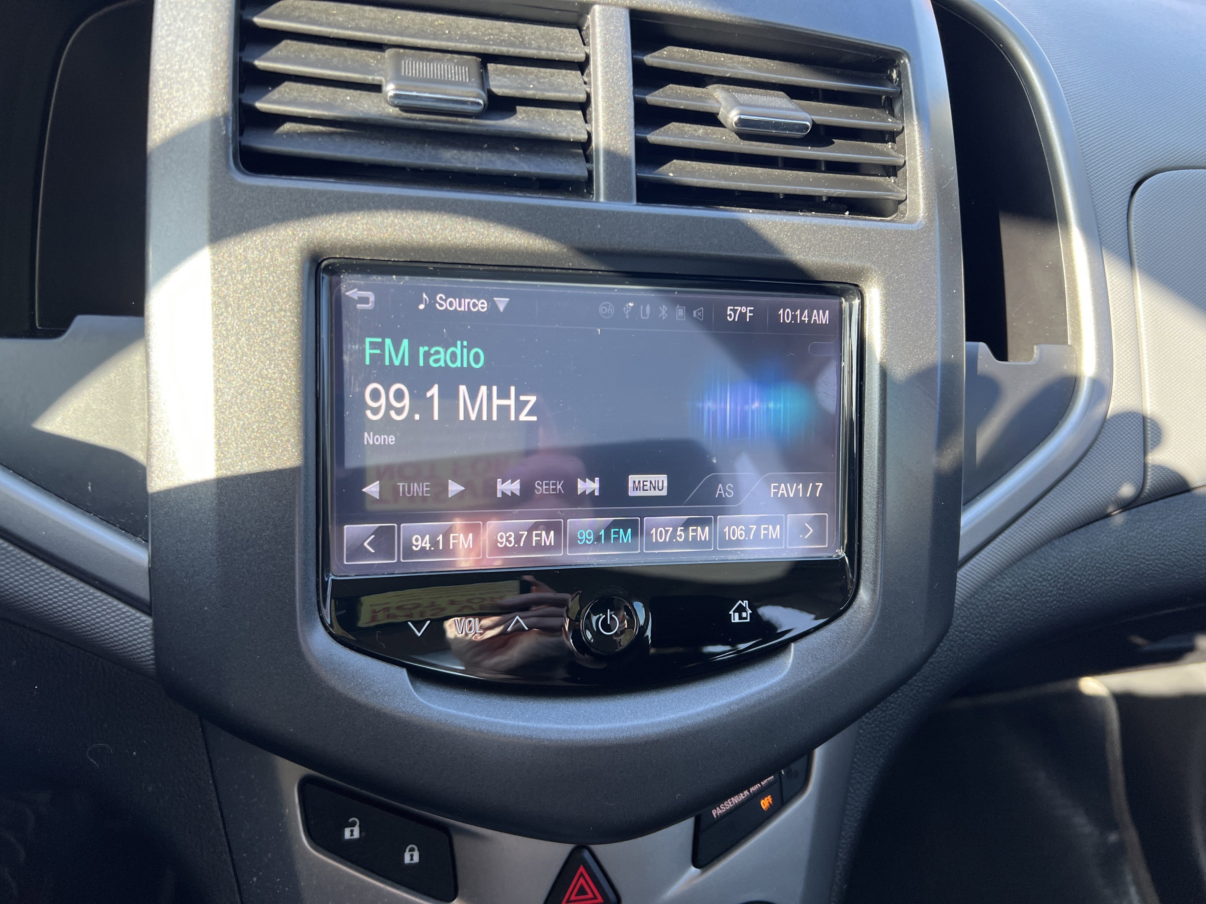 Used 2016 Chevrolet Sonic LT image 22