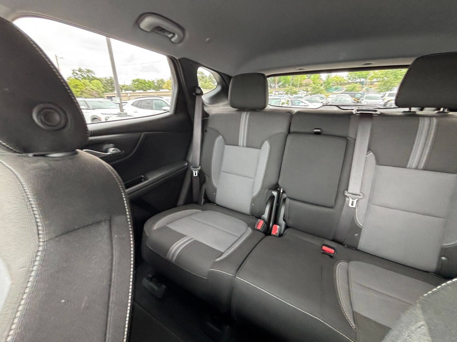 Used 2025 Chevrolet Blazer LT FWD image 40