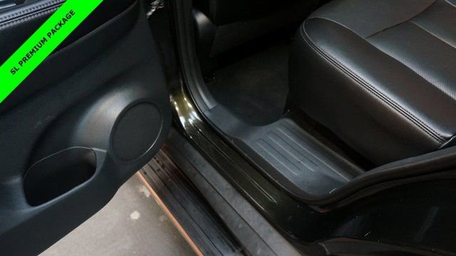 Used 2016 Nissan Rogue SL w/ SL Premium Package image 42