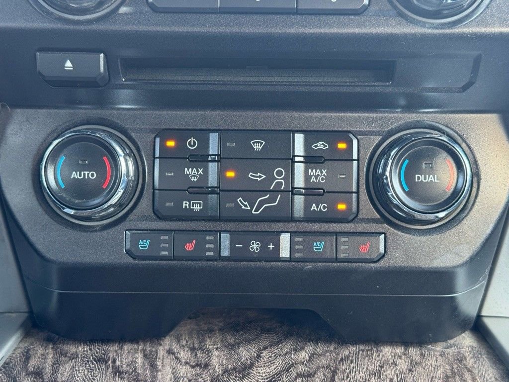 Used 2017 Ford F250 Lariat w/ Lariat Ultimate Package image 38