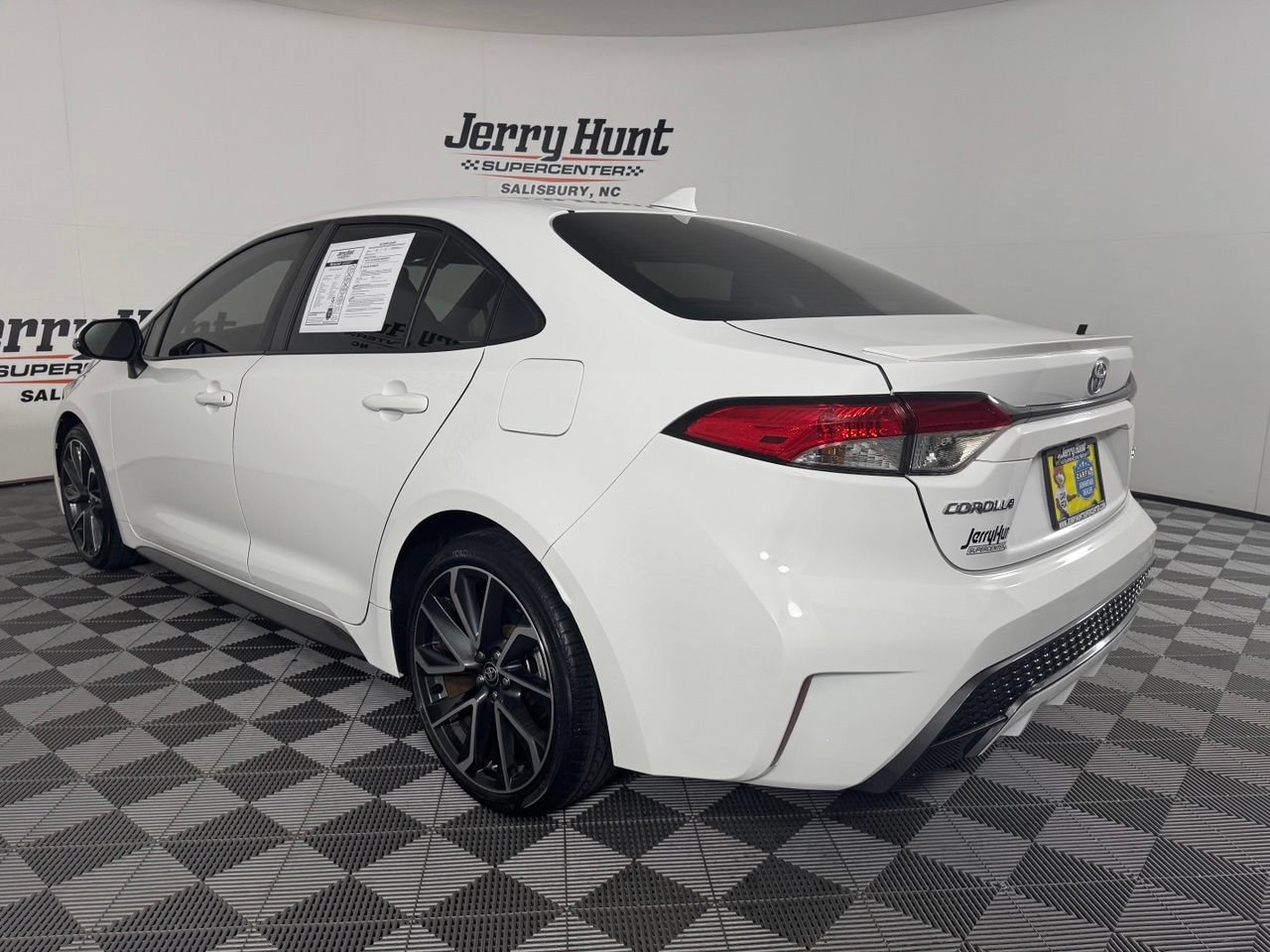 Used 2022 Toyota Corolla SE FWD image 10
