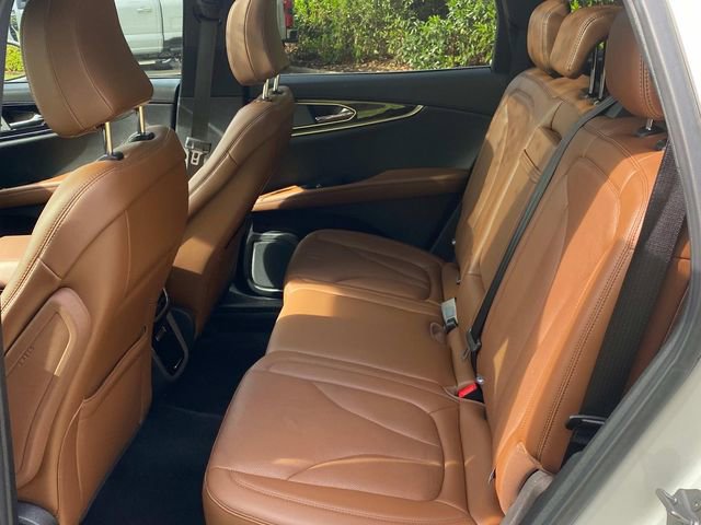 Certified 2023 Lincoln Nautilus Reserve image 9