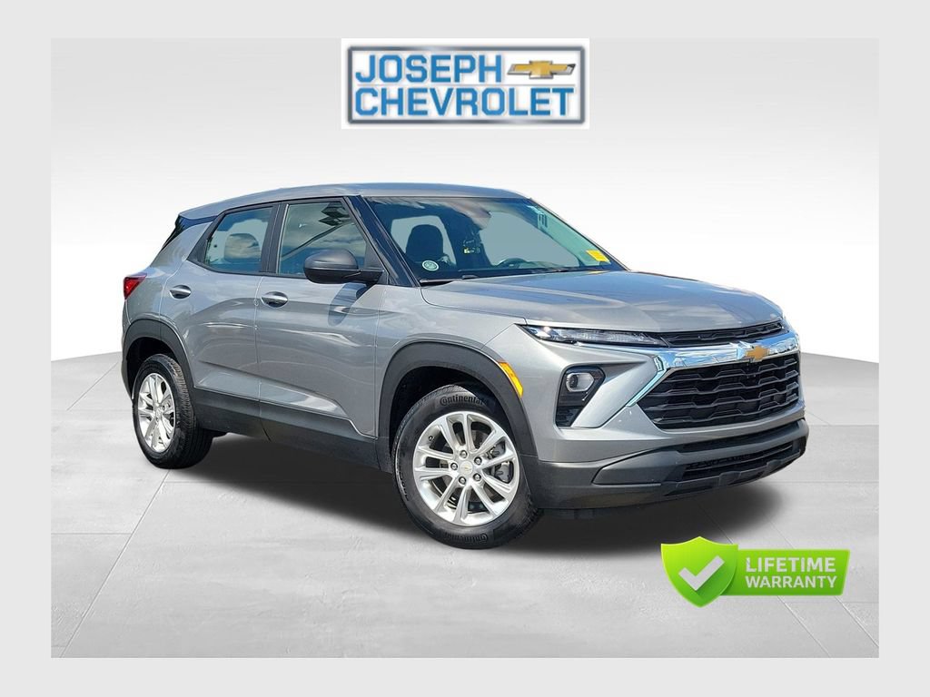 Used 2025 Chevrolet TrailBlazer LS w/ LS Confidence Package