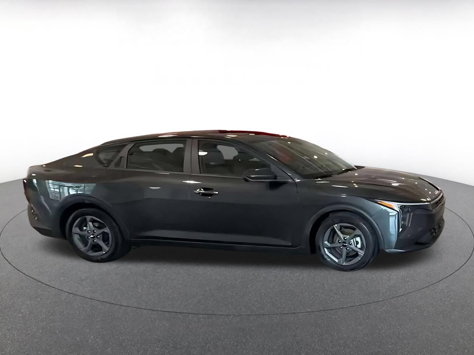 Used 2026 Kia K4 FWD image 12