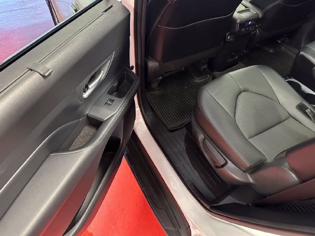 Certified 2024 Toyota Grand Highlander AWD image 12