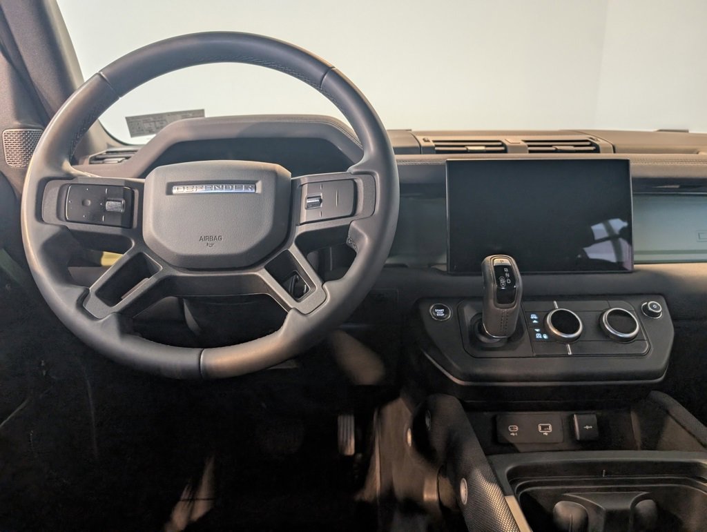 Used 2023 Land Rover Defender 110 75th Limited Edition image 16