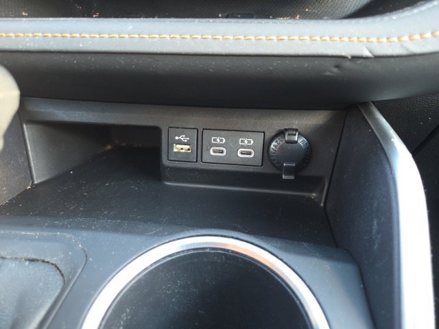 Used 2023 Toyota Highlander Bronze Edition AWD/4WD image 19
