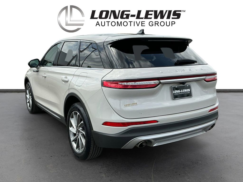 Used 2023 Lincoln Corsair FWD w/ Equipment Group 101A image 4