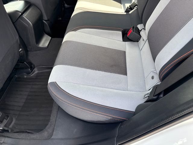 Used 2021 Subaru Crosstrek 2.0i Premium w/ Moonroof Package image 18